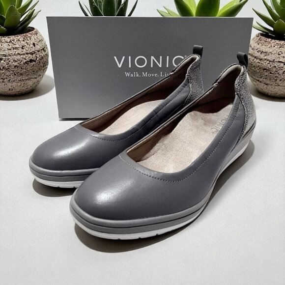 Vionic Jacey Orthotic Supportive Leather Leopard Comfort Wedge Women’s 7.5 Wide - Picture 3 of 13